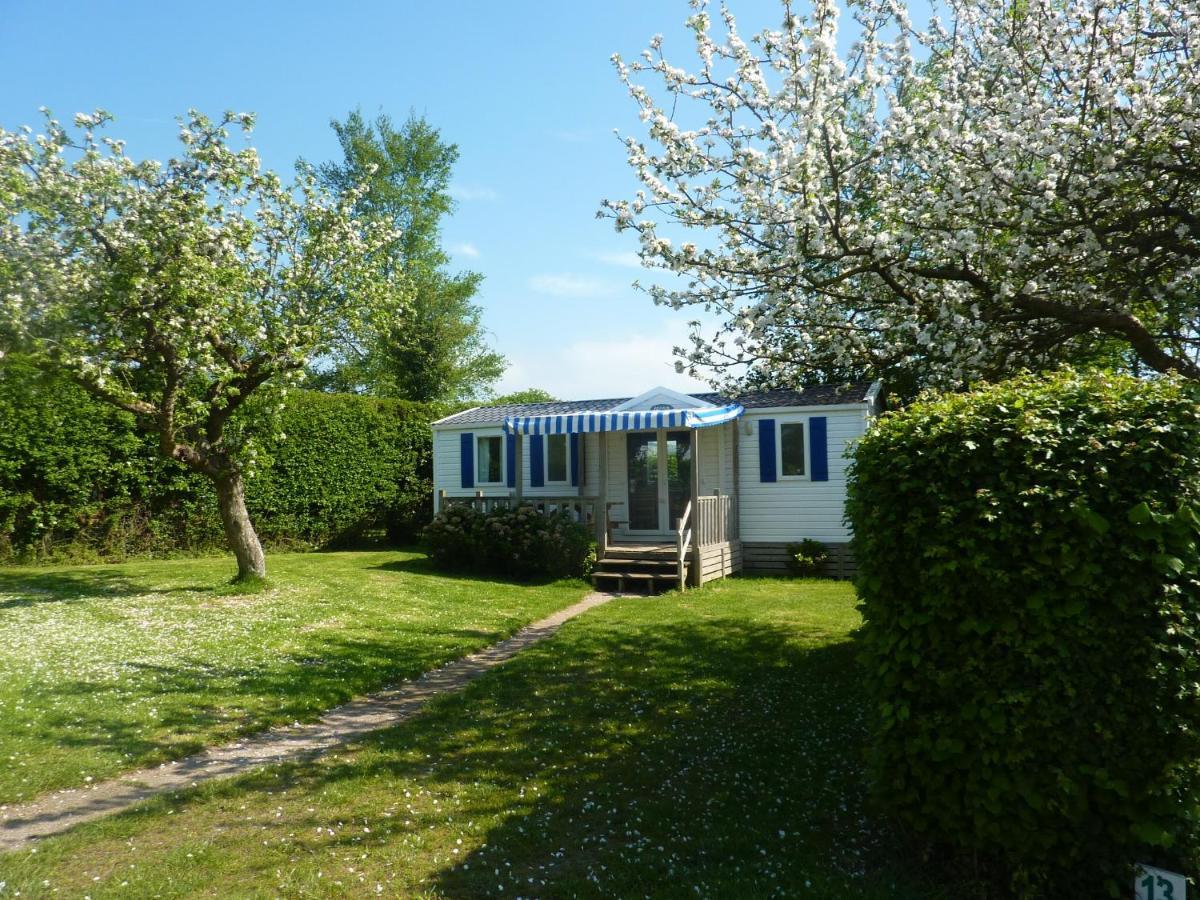 Camping Pommiers Des Trois Pays Licques Exterior photo